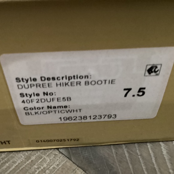 MICHAEL MICHAEL KORS Women's Dupree Ankle Hiker Booties, size 7.5 - Picture 7 of 13